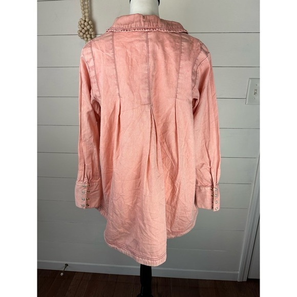 NWT FREE PEOPLE Charlie Denim Button-Down Shirt Rose SMALL - Picture 7 of 9